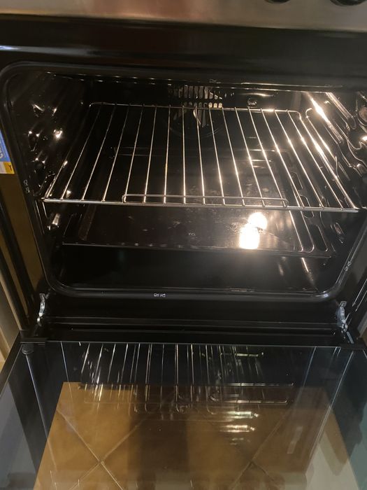 Fogão Indesit, usados 8meses