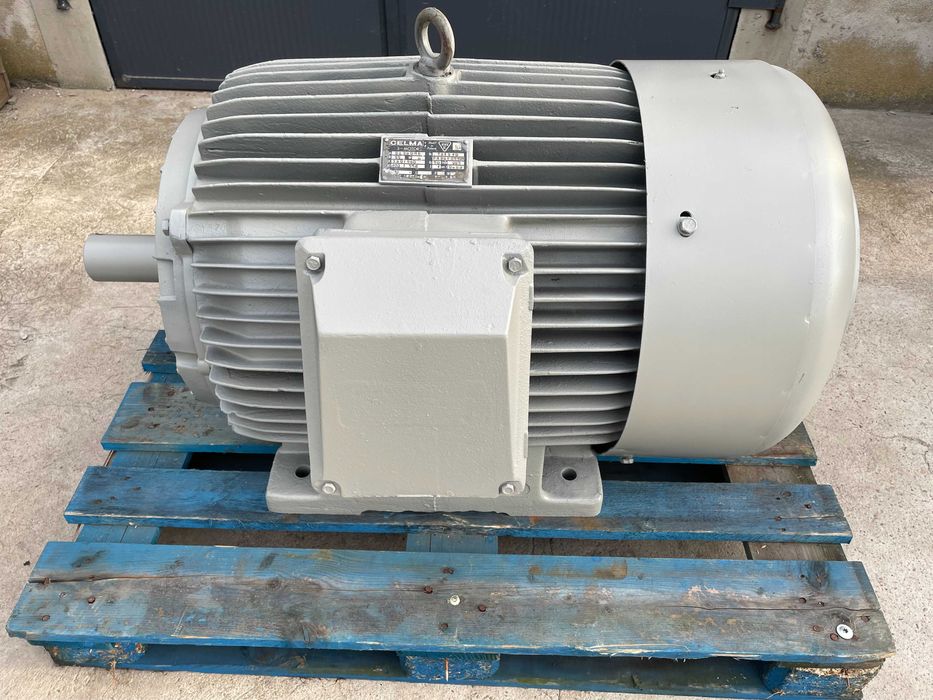 Silnik elektryczny 55 kW 980 obr