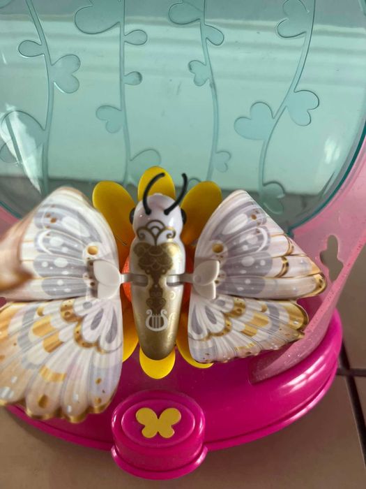 Little Live Pets Interaktywny motyl + domek