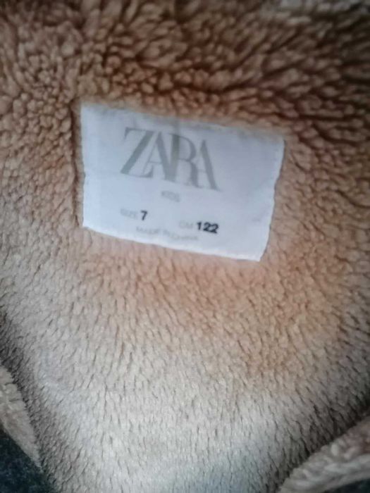 casaco zara cinzento com capuz