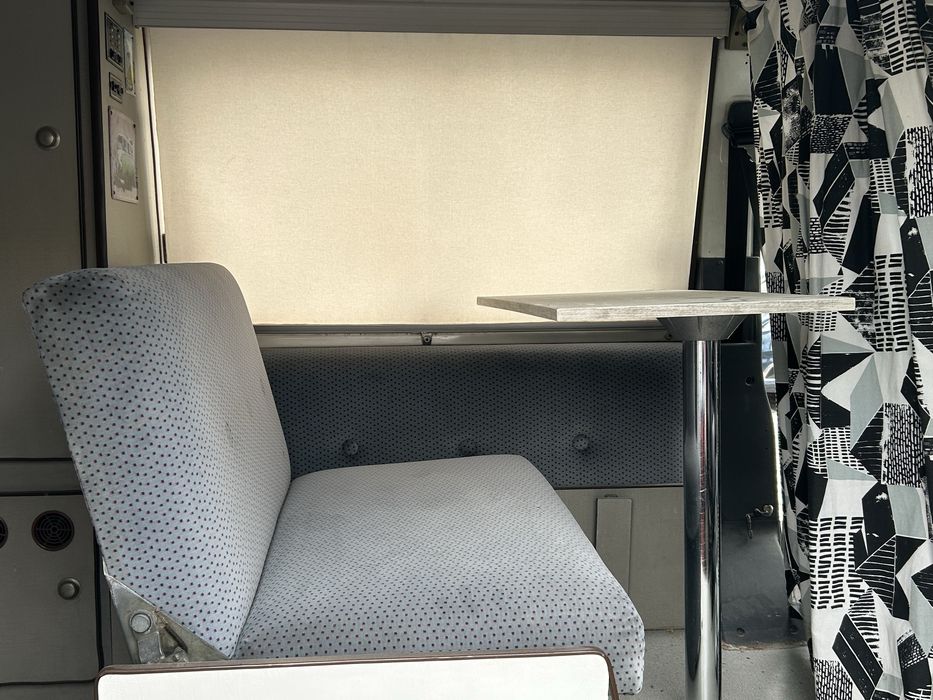 Autocaravana Ford Transit 1989 – Clássica