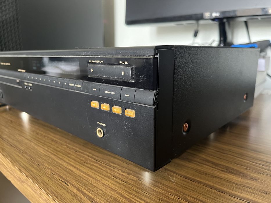 Leitor de CDs Marantz CD 50