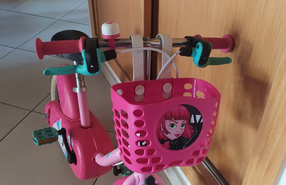 2 bicicletas para criança
