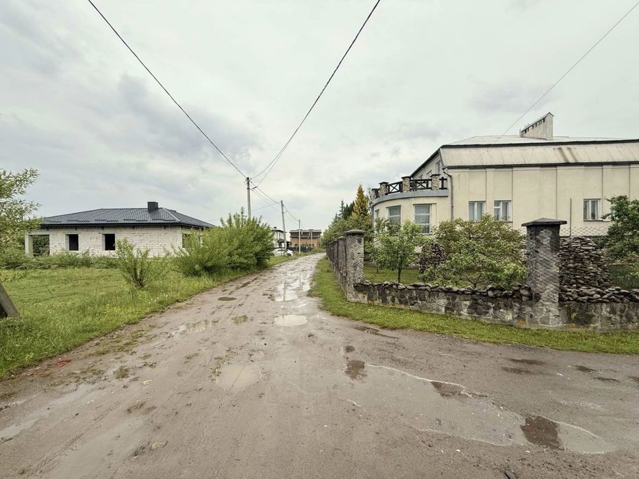 Продаж будинку на межі Брюховичі- Бірки