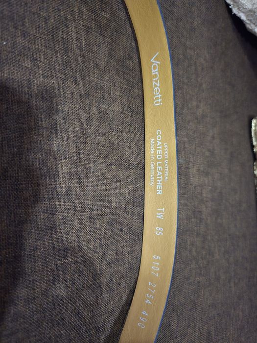 Ремінь новий шкіряний