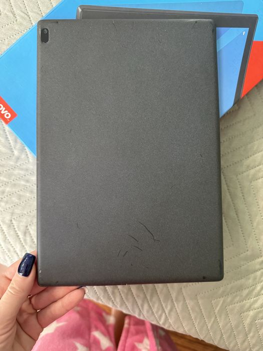 Планшет Lenovo Tab 4 10