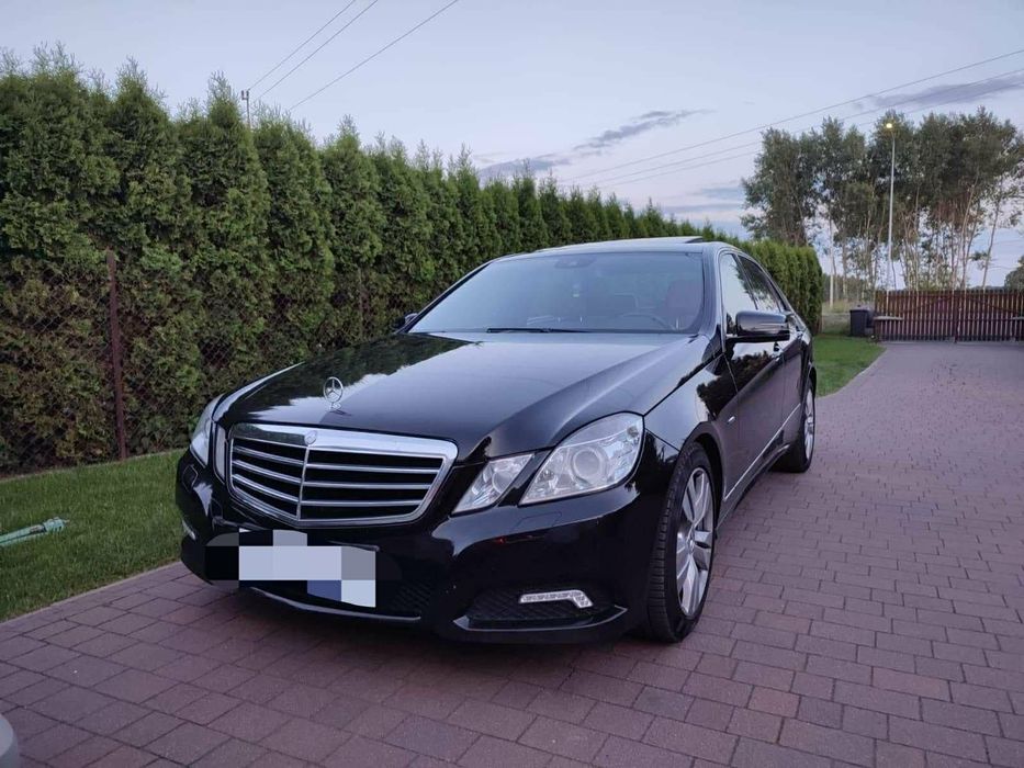 Mercedes-Benz Klasa E Mercedes W212 E220 CDI Avantgarde 2009