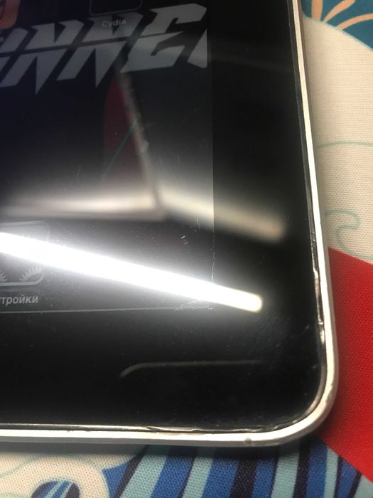 iPad 1 32GB Wi-Fi + Cellular (iOS 5.1.1) — На запчастини або відновлення