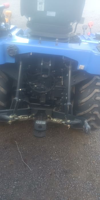 Kosiarka traktorek ogrodniczy iseki txg237 4x4 diesel podnośnik