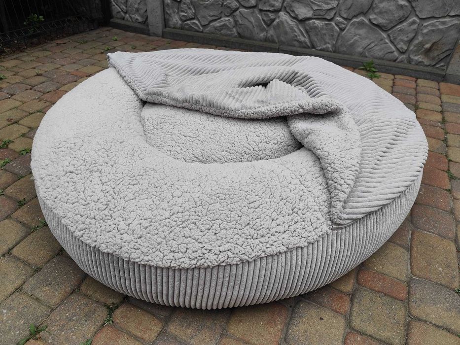 Sprężyste, duże legowisko dla psów - PŁATEK 120 cm - pokrowiec z daszkiem