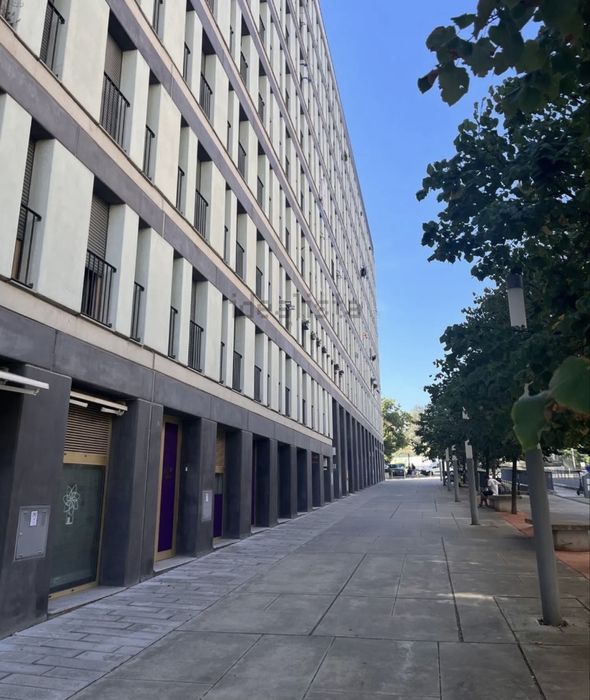 Arrenda-se apartamento T1 mobilado Avenidas Novas