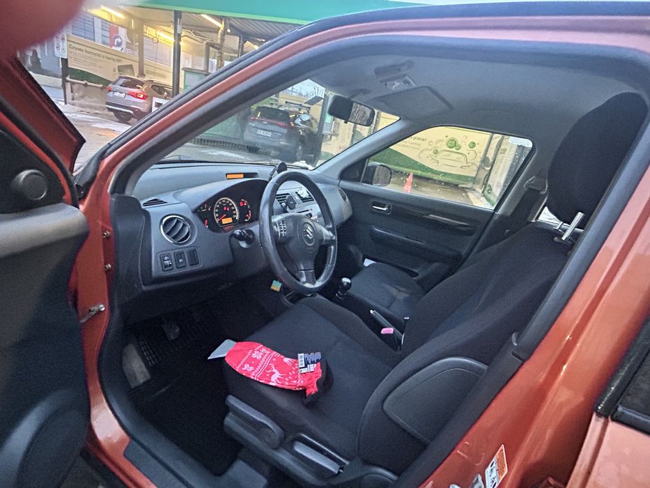 Suzuki Swift 4x4 | 1.3 Benzyna | 2006 | Klimatyzacja, 146 tys probieg