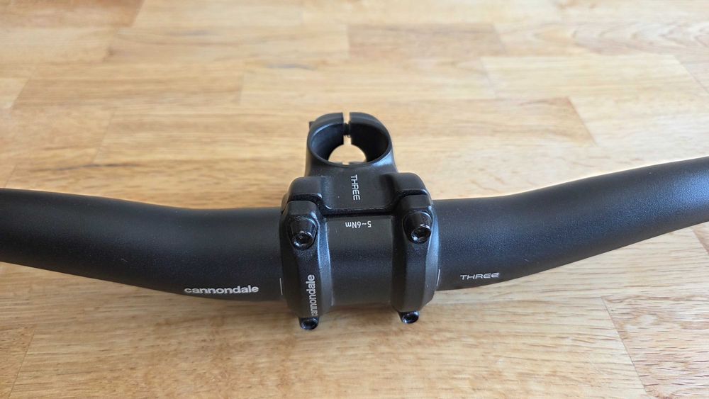 Kokpit kierownica mostek gripy cannondale