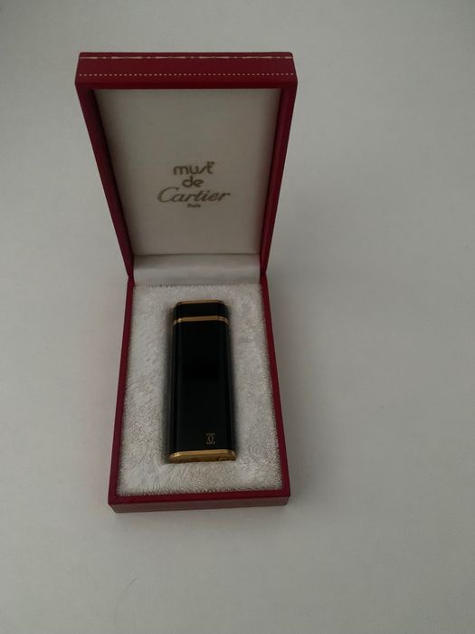 Isqueiro antigo marca CARTIER, vintage