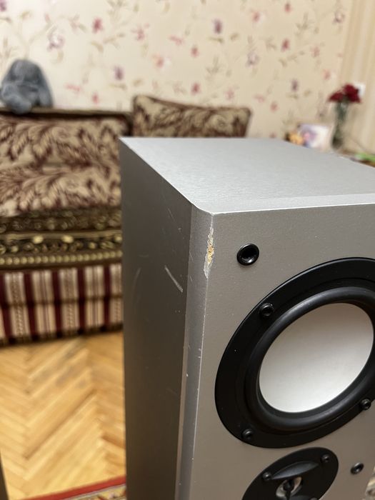 Підложна акустика, колонки elac 105 (2покоління)