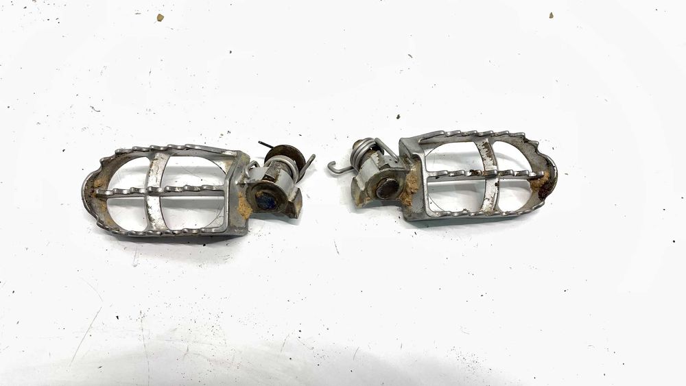 Husqvarna tc 250 04do12r Podnóżki stopki sety Części