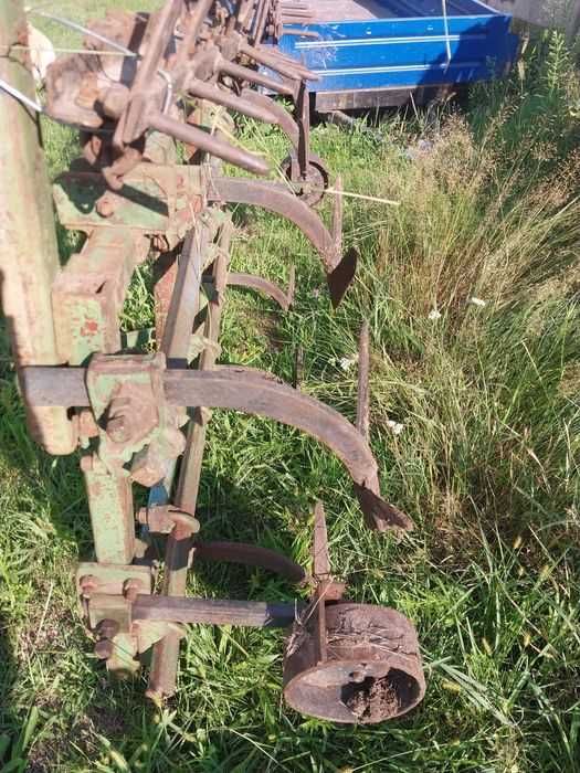 Продам Культиватор.