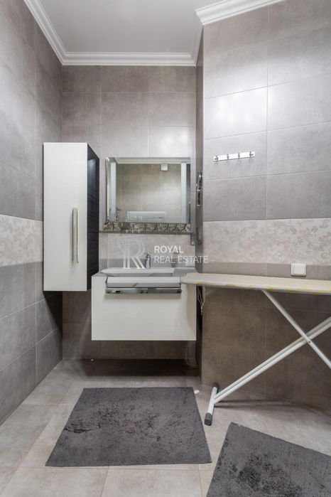 Продаж Квартири 3к 130м2 ЖК Панорама на Печерську Укриття Генератор