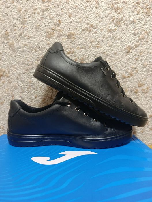 Жіночі кросівки (напівчеревики)_ECCO FARA  Gore-Tex