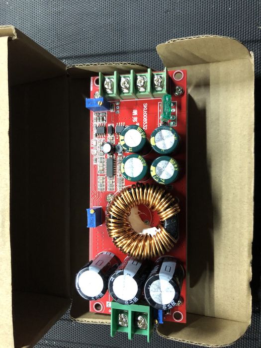 Преобразователь напряжения тока