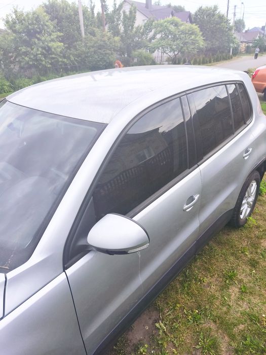 Volkswagen Tiguan 2012 VIN WVGBV7AX1DW543354 фото оголошення 3 з 10