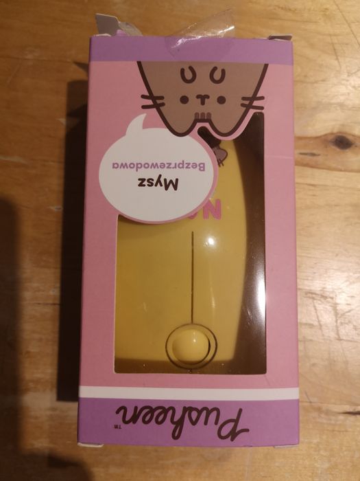 Myszka nowa bezprzewodowa żółta, ładny design, sensor USB