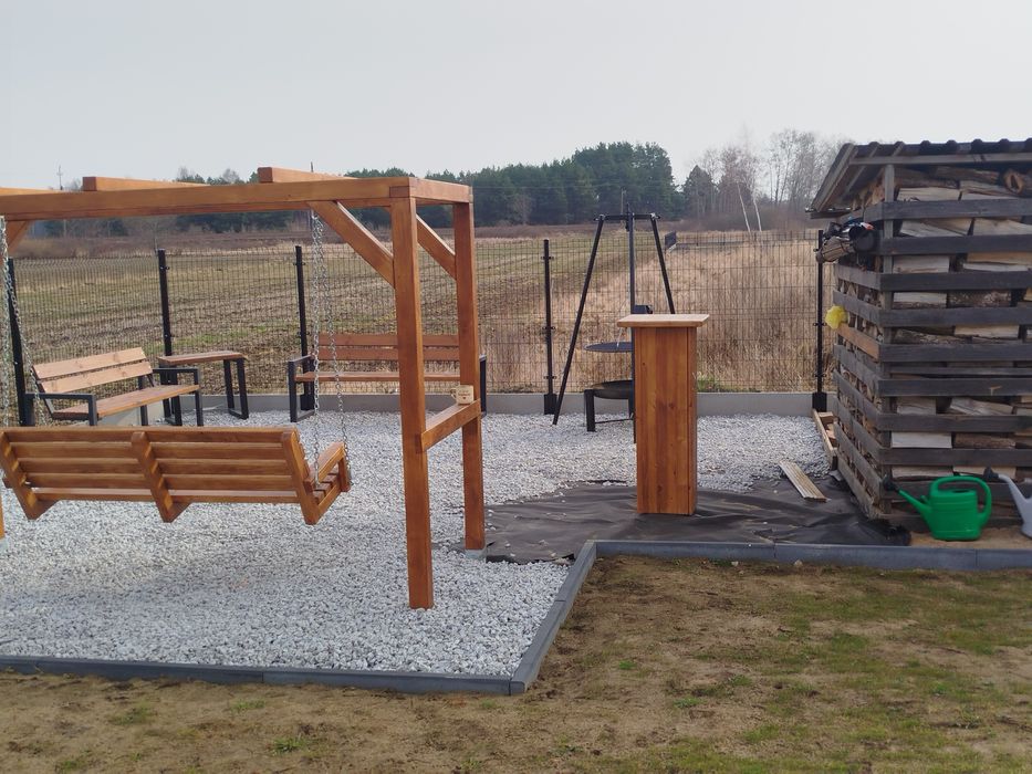 Huśtawki ogrodowe