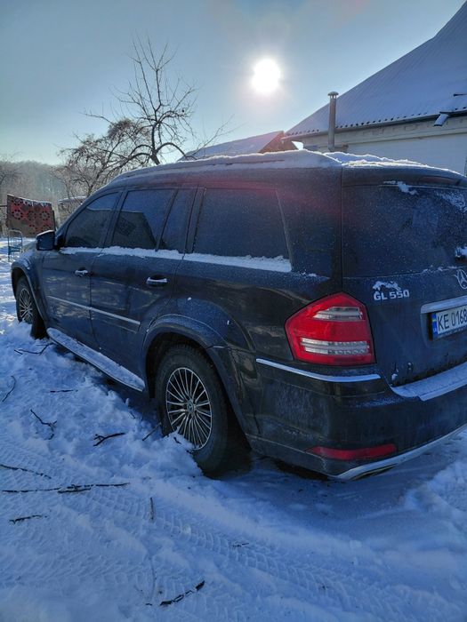 Продам Мерседес GL550