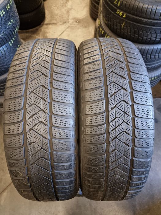 Шини Зимові 225х60хR18 Pirelli Sottozero3  2 ШТ 4.7 мм протектор