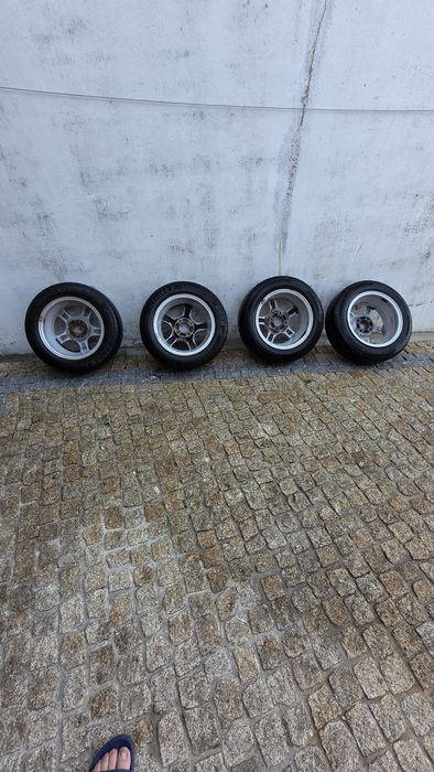 4 Jantes de 14  com pneus