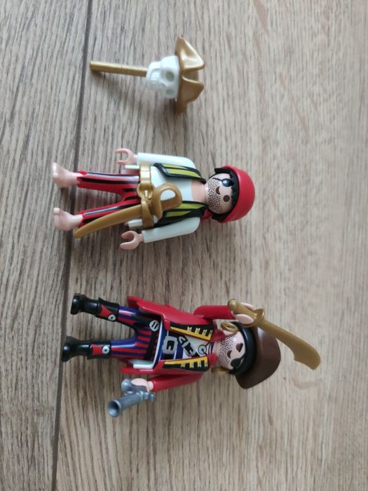 Figurki piratów Playmobil