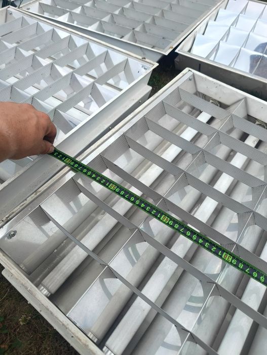 7sztuk Oprawy rastrowe jarzeniowa 60x60