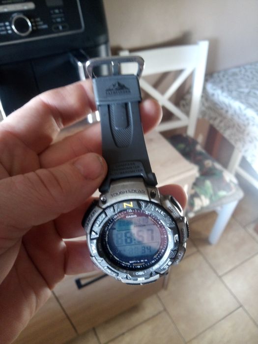 Zegarek Casio Pathfinder