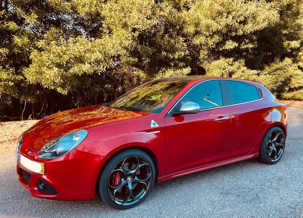 Alfa Romeo Giulietta QV 1750 TBi apenas 67000km (Quadrifoglio Verde)