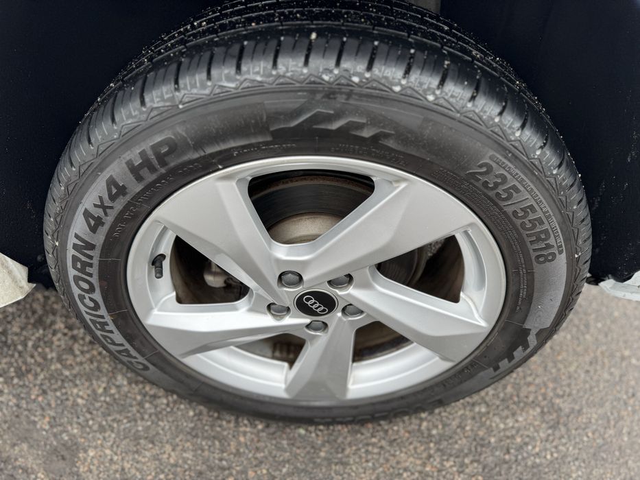 Продам Audi Q3 2l