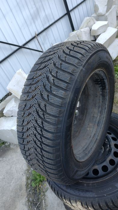 Резина р15 195/65 диски 5*112