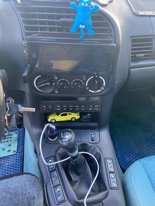 Продам Bmw E36 двигун m50b20 universal