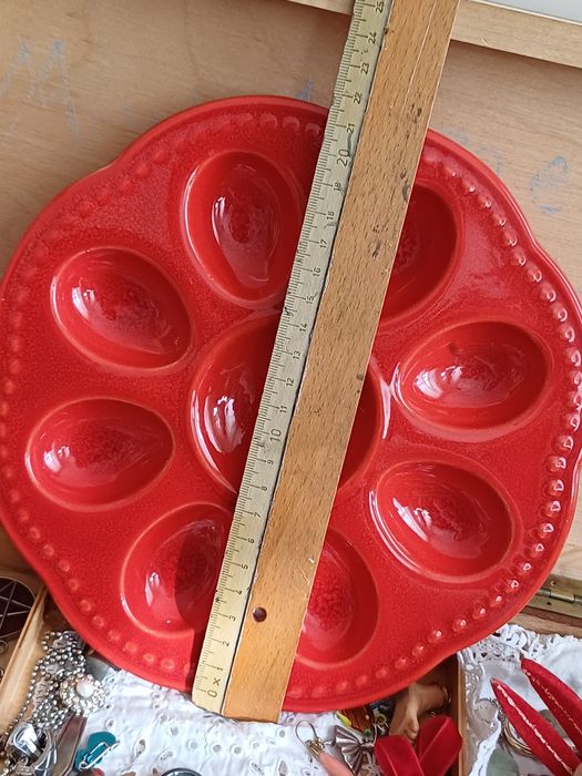 Talerzyk patera na jajka talerz taca czerwony ceramiczny półmisek vtg