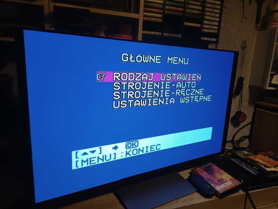 Magnetowid firmy JVC