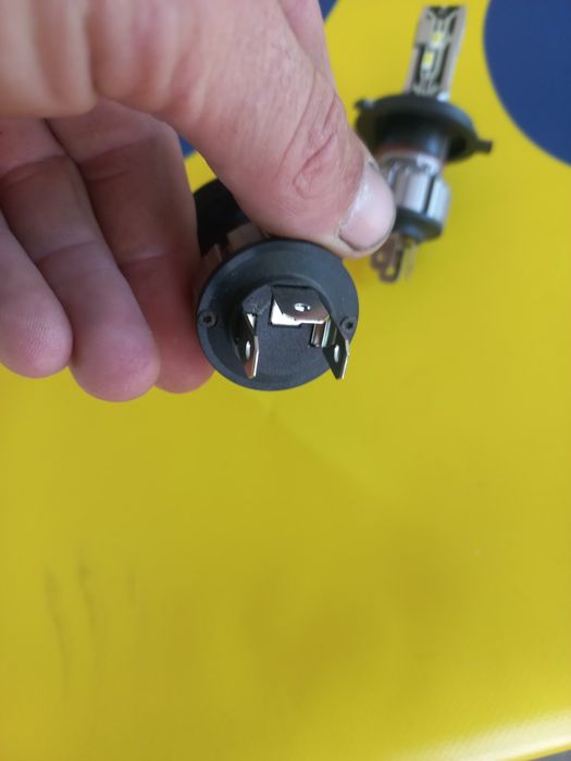 Лед лампы, продам.