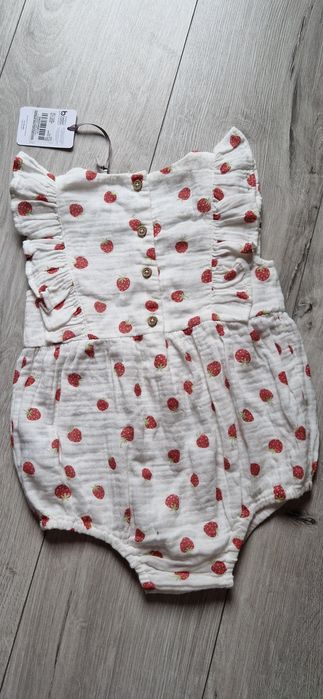 Tu rampers kombinezon body truskawki