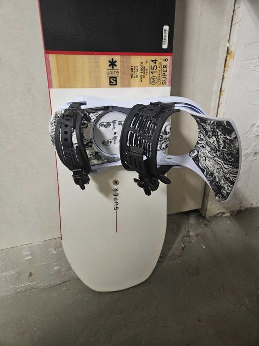 Deska snowboardowa Salomon 154cm 155cm z nowymi wiązaniami