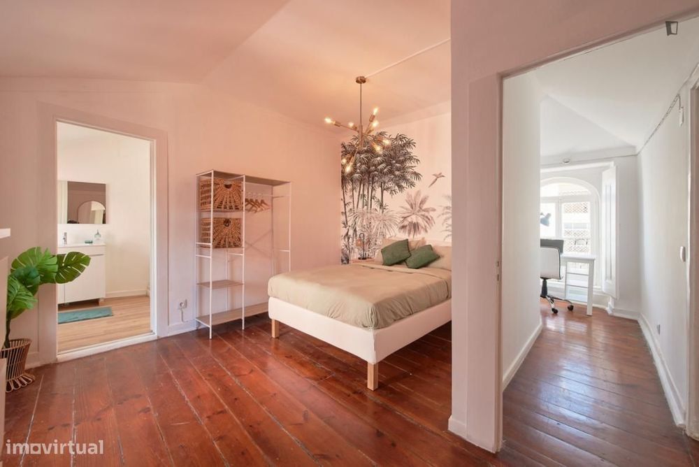 Quarto - localizado em Ajuda Lisbon
