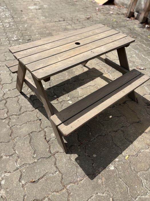 Mesa tipo picnic para crianças