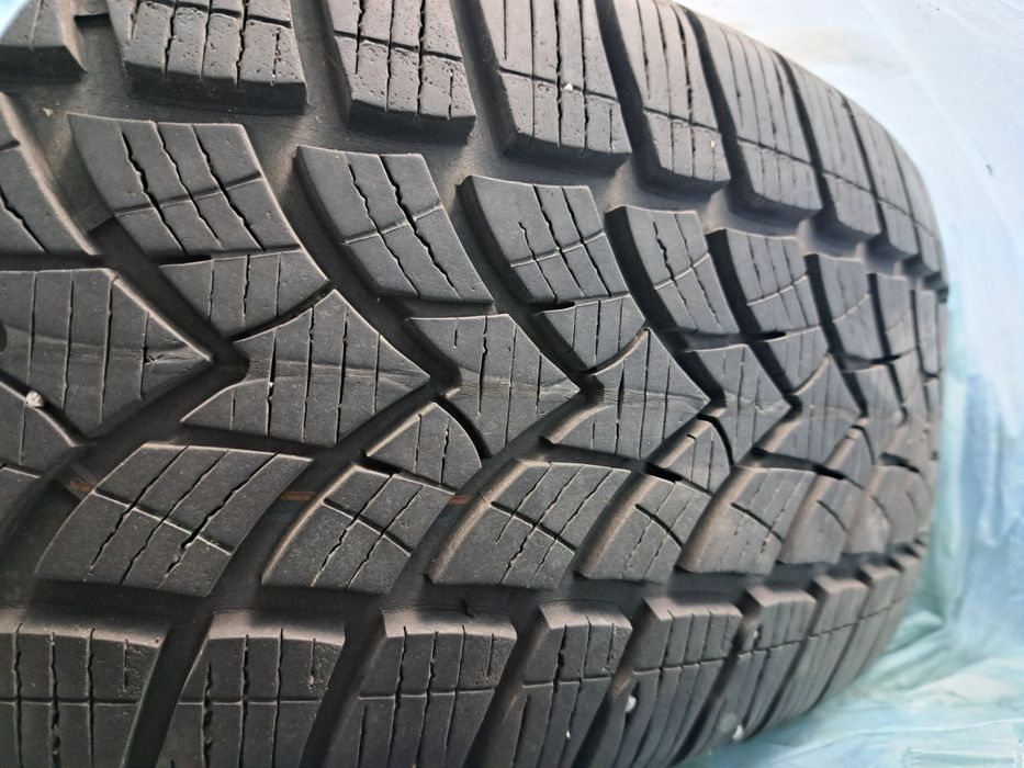 Opony zimowe Dębica Frigo SUV 2 225/60 R17 103V XL – Komplet 4 szt. / Stan BDB