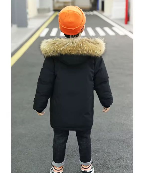 Нова куртка на хлопчика