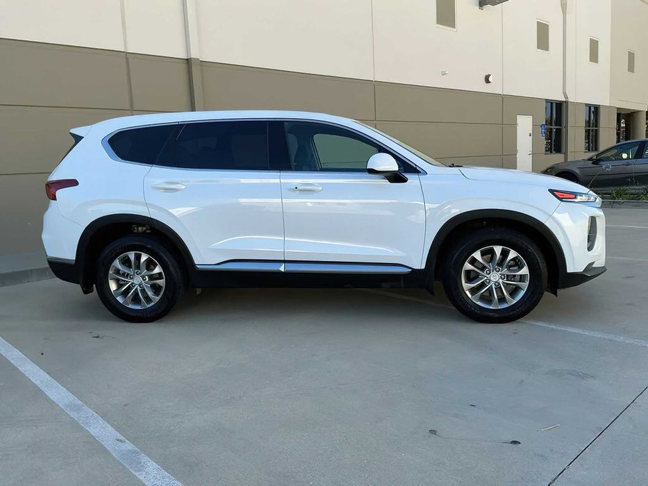 Hyundai Santa Fe      2019