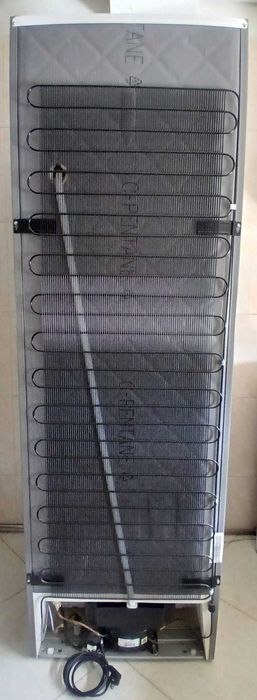 Arca Congeladora Vertical Hotpoint