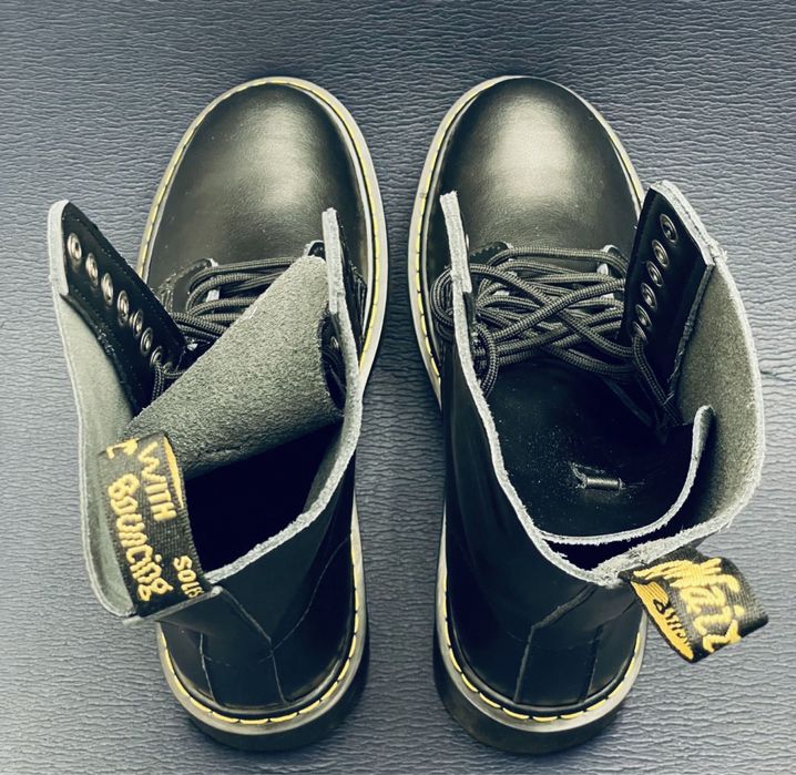 Combat Boots glany kozaki oficerki unisex 14 dziurek wysokie Dr Martin