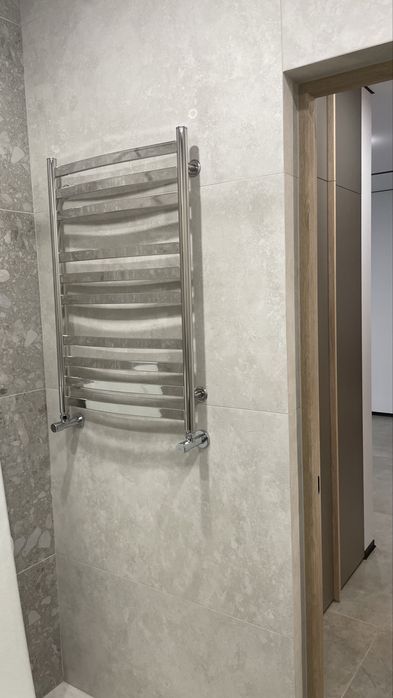 Продаж 1 кімнатної квартири з дизайнерським ремонтом + комірка в подарунок!